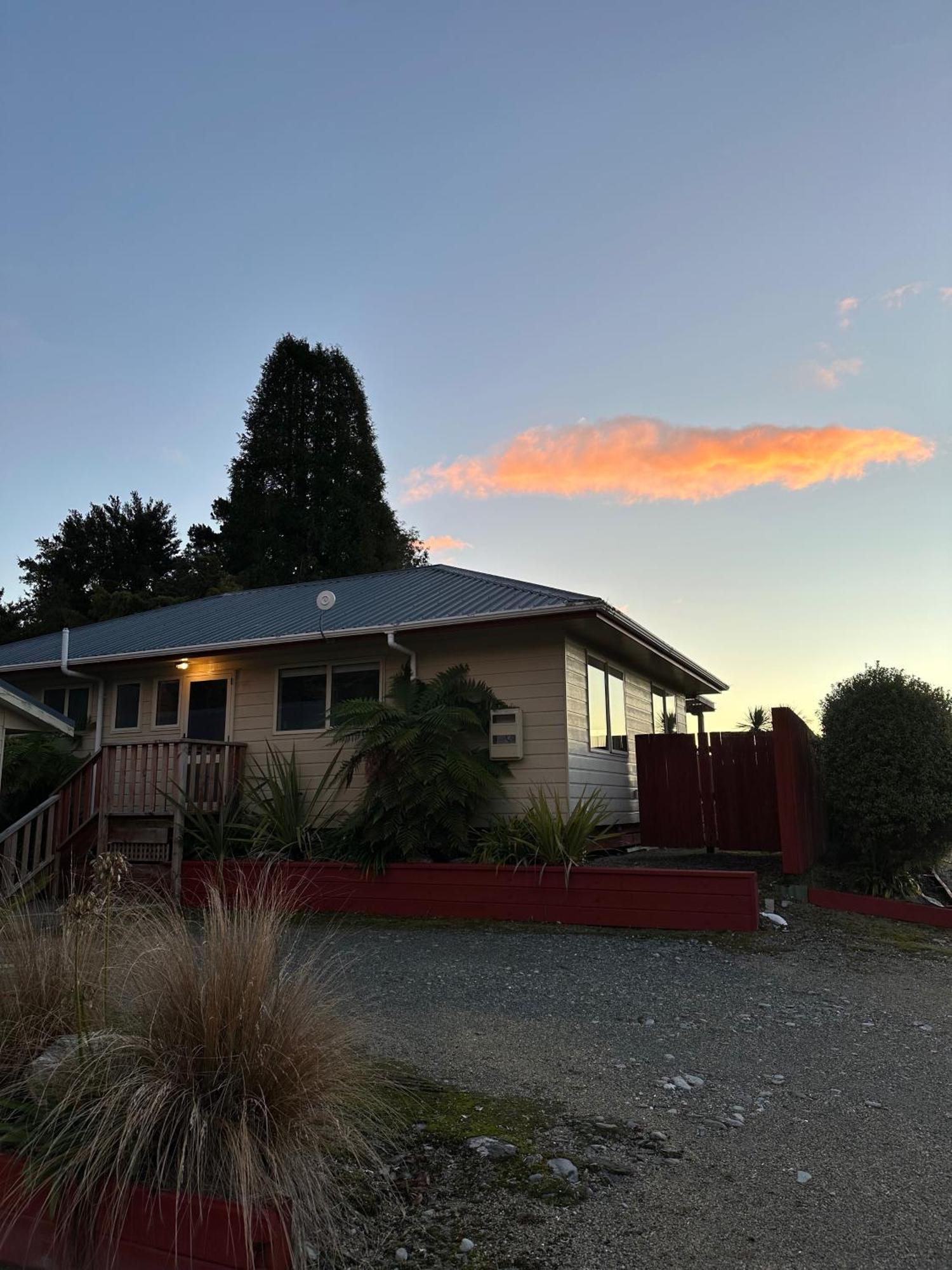 Franz Josef Top 10 Holiday Park Экстерьер фото